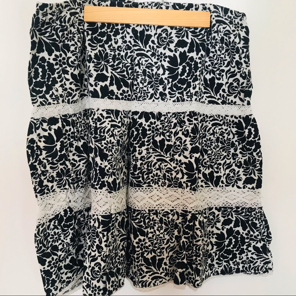 Women’s Skirt